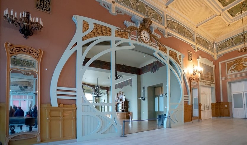 Один из залов Витебского вокзала – витебский вокзал с посещением часовой башни от 1250 рублей