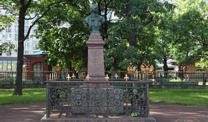 Домик Петра I. Обзорная экскурсия – интерьерные экскурсии от 900 рублей