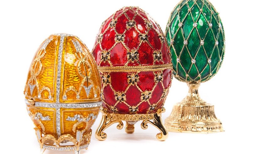 Мастер-класс по росписи яиц-подвесок (Ювелирный завод «Русские самоцветы») — фото №4 — Фотобанк Лори / Александр Макаров Мастер-класс по росписи яиц-подвесок (Ювелирный завод «Русские самоцветы») — Сборные экскурсии для школьников в Санкт-Петербурге от 1650 рублей