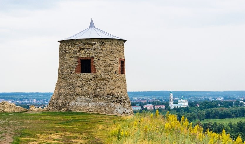 Миллениум тур (с ночлегом в Елабуге) — туры в Казань от 20720 руб.