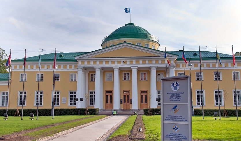 Таврический дворец – сборные экскурсии для школьников в Санкт-Петербурге от 900 рублей