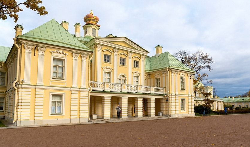 Ораниенбаум. Три века истории (для заказных групп) — Экскурсии для организованных групп от 1550 рублей
