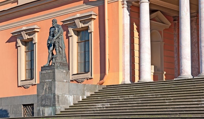 Дворцовый Петербург с посещением Инженерного замка (для групп) – пешеходные экскурсии для заказных групп от 920 рублей 