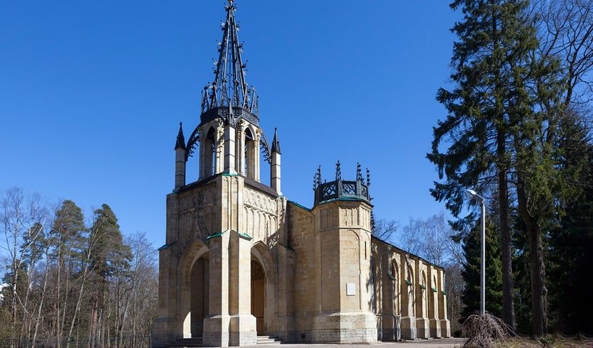 Церковь Петра и Павла – автобусные экскурсии