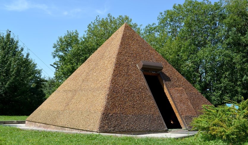 Страна Янтария — фото №2 — Фотобанк Лори / Ирина Борсученко Страна Янтария — экскурсия по расписанию от 26000 рублей