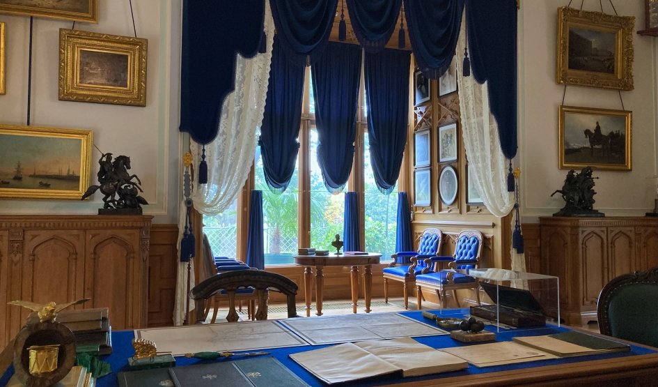 Александрия – императорская резиденция четырёх поколений династии Романовых — фото № 4 — Прогулки  Александрия – императорская резиденция четырёх поколений династии Романовых — Автобусные экскурсии