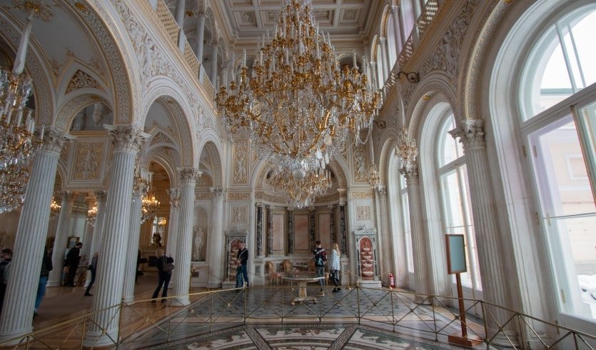 Классический тур в Петербург для школьников на 5 дней — Туры в Санкт-Петербург для школьников от 11300 руб.