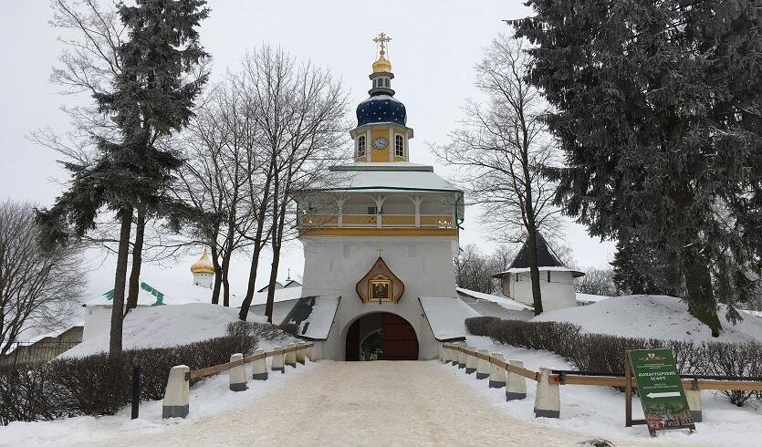 Свято-Успенский Псково-Печерский монастырь - Туры по России от 18950 рублей