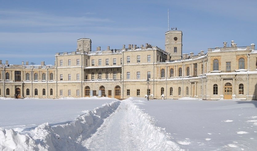Гатчинский дворец – новогодние программы для школьных групп от 1190 рублей