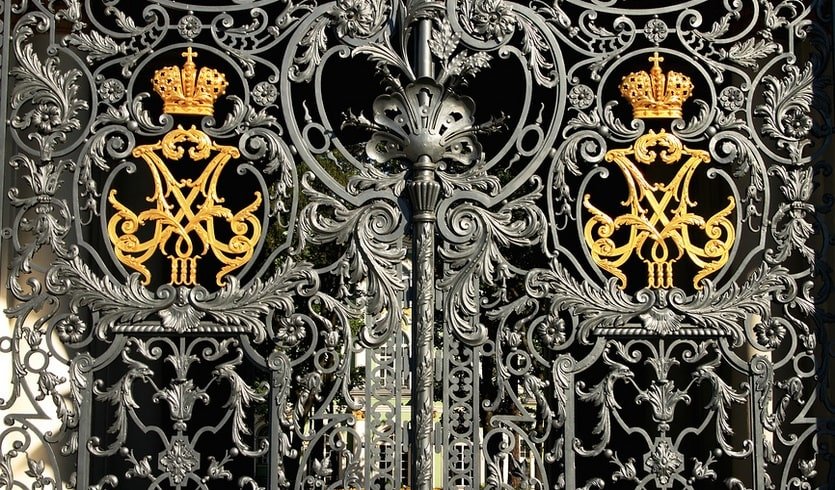 Штурм Зимнего дворца – Пешеходные экскурсии