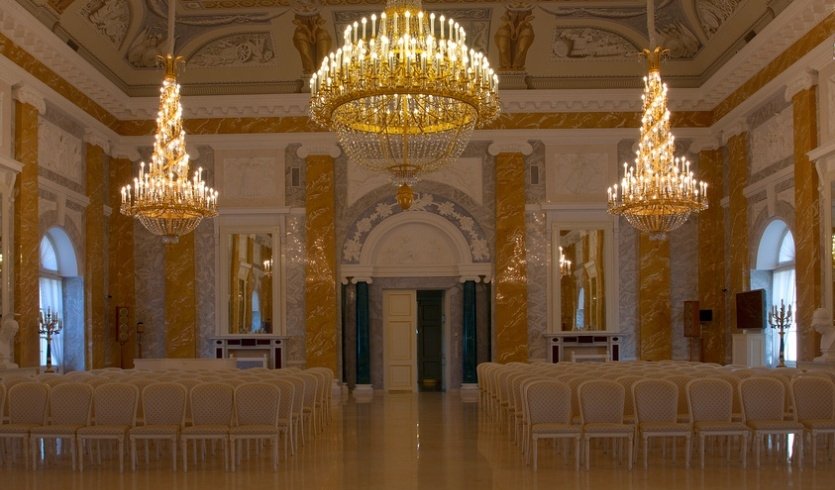 Константиновский дворец в Стрельне — автобусная загородная экскурсия от 2100 рублей