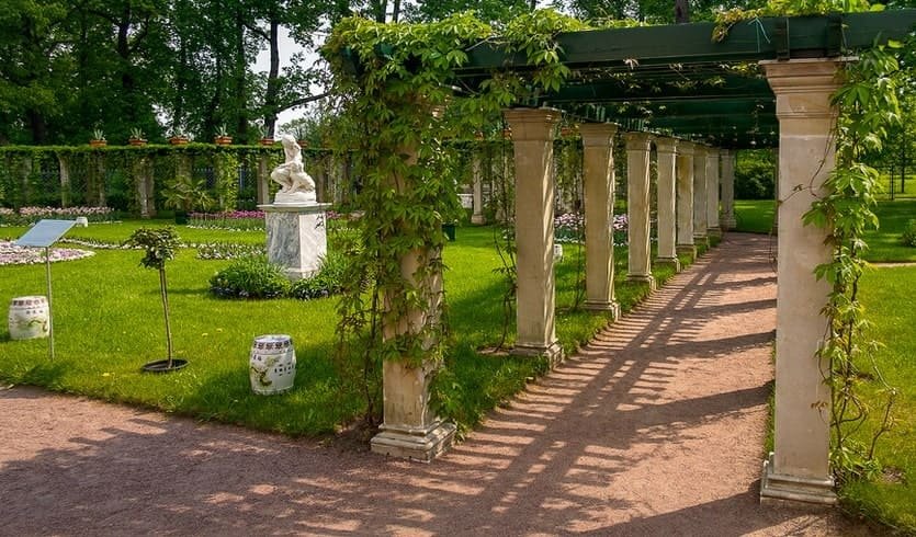 Парк Александрия – сборные туры в Санкт-Петербург от 21990 рублей