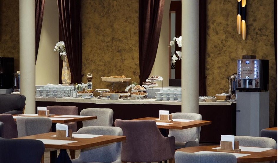 Отель Октябрьская – ресторан