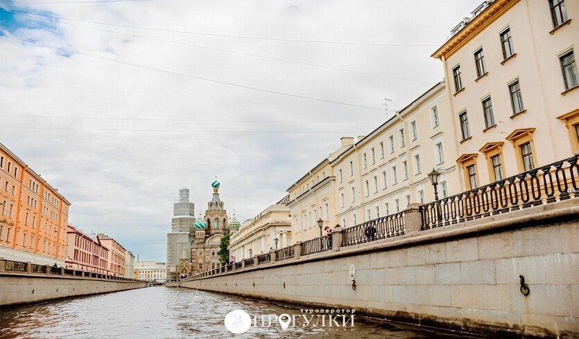 Набережная канала Грибоедова – водные обзорные от 950 рублей