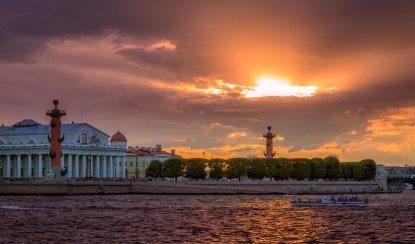 Уходим на закат – водные экскурсии по рекам и каналам от 1200 рублей
