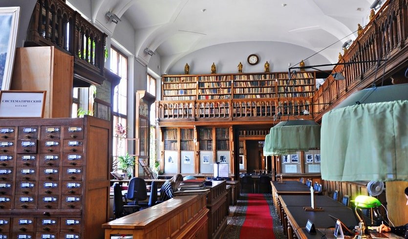 Читальный зал – интерьерные экскурсии от 900 рублей Читальный зал – интерьерные экскурсии от 900 рублей
