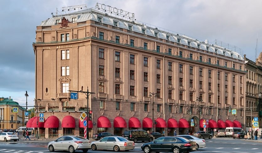 Вокруг Исаакиевской площади (для школьных групп) – экскурсии и программы для детей от 240 рублей