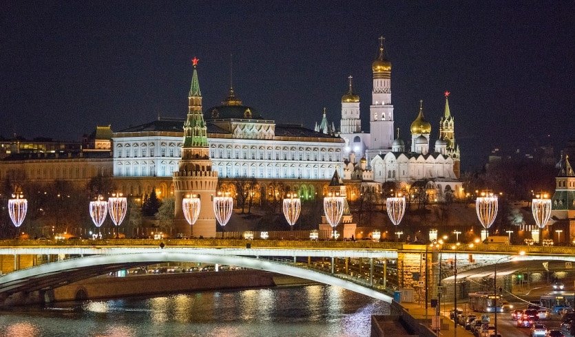 Покажите нам Москву, москвичи (осень-весна) — туры в Москву от 11815 руб