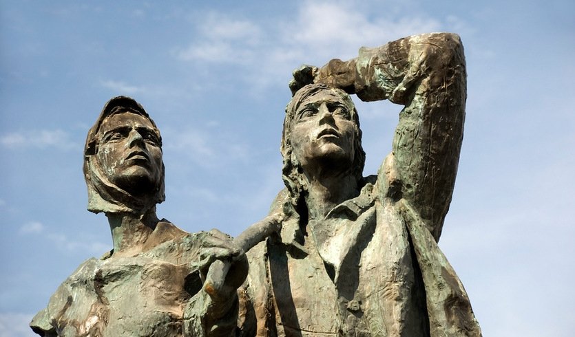 Женщины на строительстве линии обороны — Экскурсии и программы для детей от 240 рублей