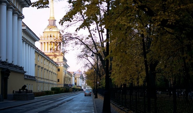 Ансамбли Петербургских площадей: Исаакиевская (для заказных групп) – пешеходные экскурсии для заказных групп от 290 рублей