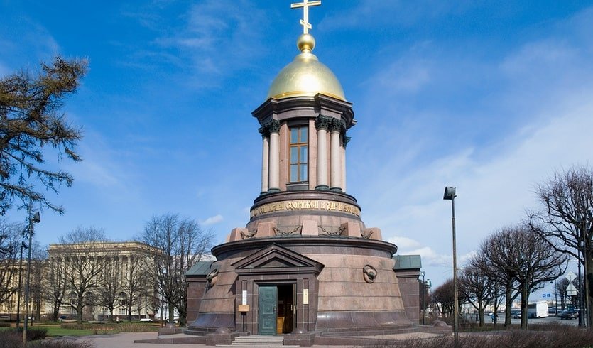 Вокруг Петропавловской крепости – фото №2 – Фотобанк Лори/ Александр Щепин  Вокруг Петропавловской крепости – Пешеходные экскурсии