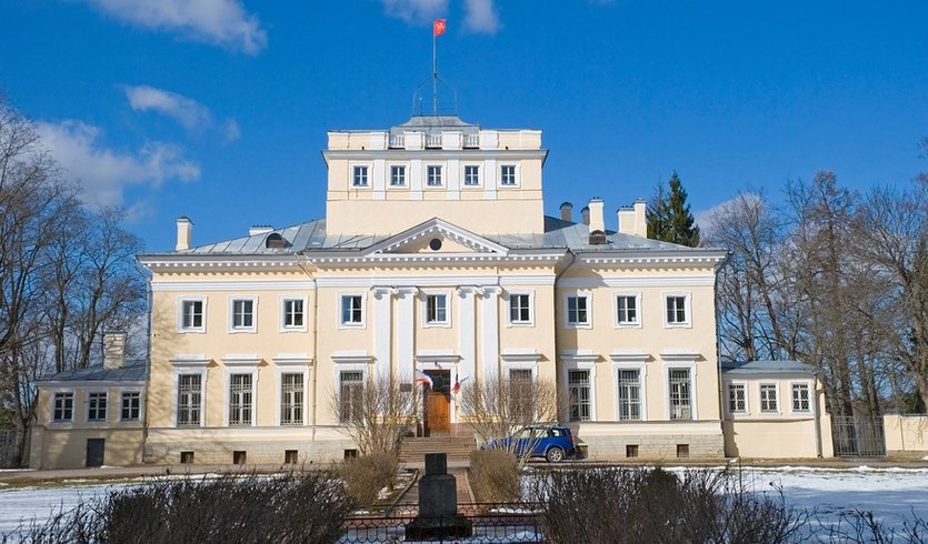 Дворянские усадьбы: Сиворицы, Рождествено + Церковь Казанской Божией Матери в Вырице (для заказных групп) — Экскурсии для организованных групп от 1300 рублей