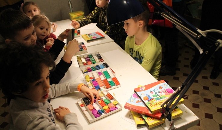 Занятие в музее академии А. Л. Штиглица – Сборные экскурсии для школьников в Санкт-Петербурге Занятие в музее академии А. Л. Штиглица – Сборные экскурсии для школьников в Санкт-Петербурге