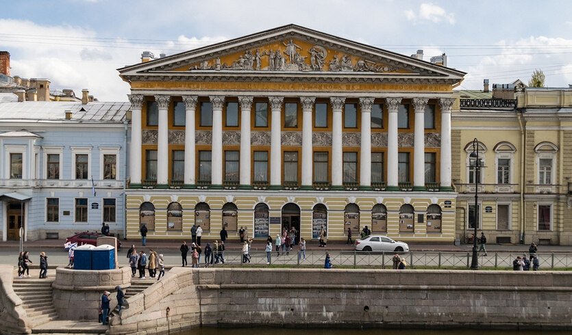 Петербург Ольги Берггольц + музей обороны и блокады Ленинграда – автобусные экскурсии для организованных групп