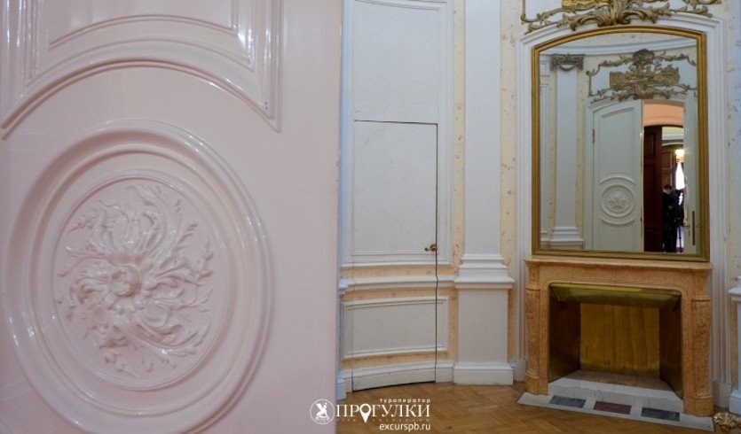 Особняк Нарышкиных-Трубецких (для групп) –  Интерьерные экскурсии для корпоративных групп от 750 рублей