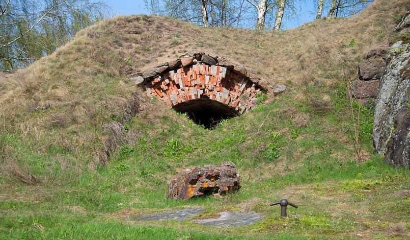 Автобусная экскурсия в Приморск и Высоцк — фото № 4 — Фотобанк Лори / Виктор Карасев  Автобусная экскурсия в Приморск и Высоцк — Автобусные загородные