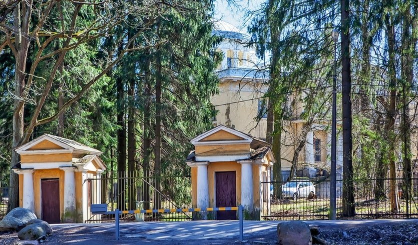 Имение графов Шуваловых и прогулка по Шуваловскому парку – Пешеходные экскурсии