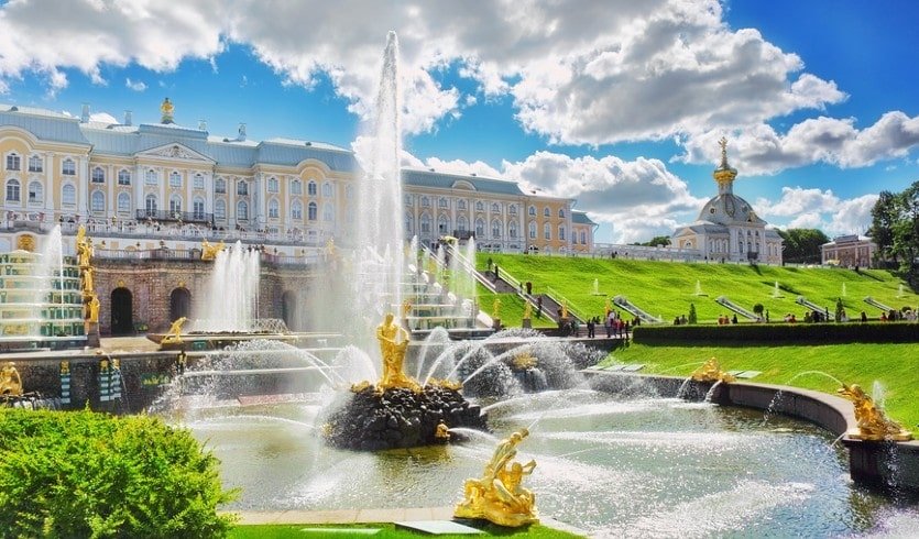 Сборный тур «Санкт-Петербург на любой вкус» (от 5 до 7 дней) – фото №2 – Vitas / Фотобанк Лори Сборный тур «Санкт-Петербург на любой вкус» (от 5 до 7 дней) – туры в СанктПетербург