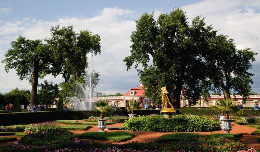 Петергоф — Индивидуальные (VIP) экскурсии и туры от 4600 рублей