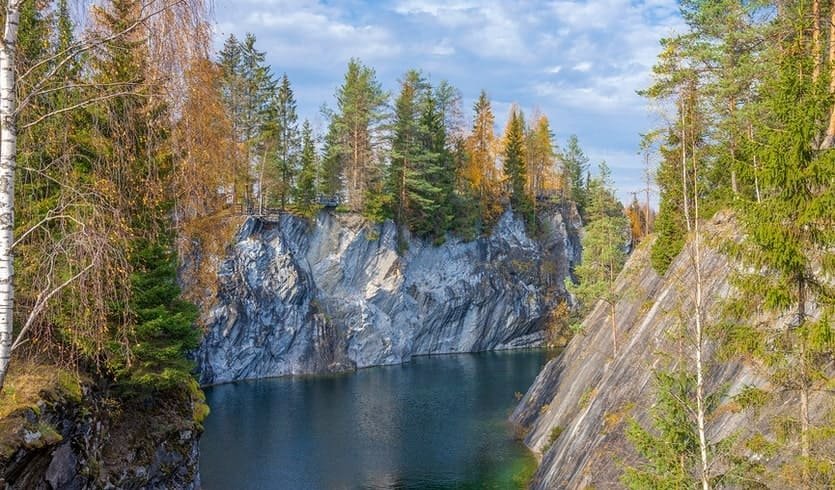 В Карелию на «Ласточке» и Ретропоезде: Рускеала – туры в Карелию на 1 день от 2790 рублей