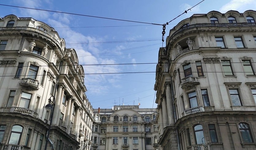 Дом № 73-75, по Каменноостровскому проспекту – пешеходные экскурсии от 700 рублей