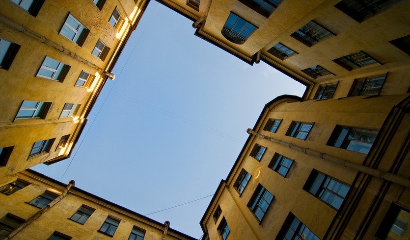 Григорий Распутин - Святой чёрт (с посещением квартиры Распутина) — фото № 3 — Фотобанк Лори / Александр Алексеев Григорий Распутин - Святой чёрт (с посещением квартиры Распутина) — автобусная экскурсия