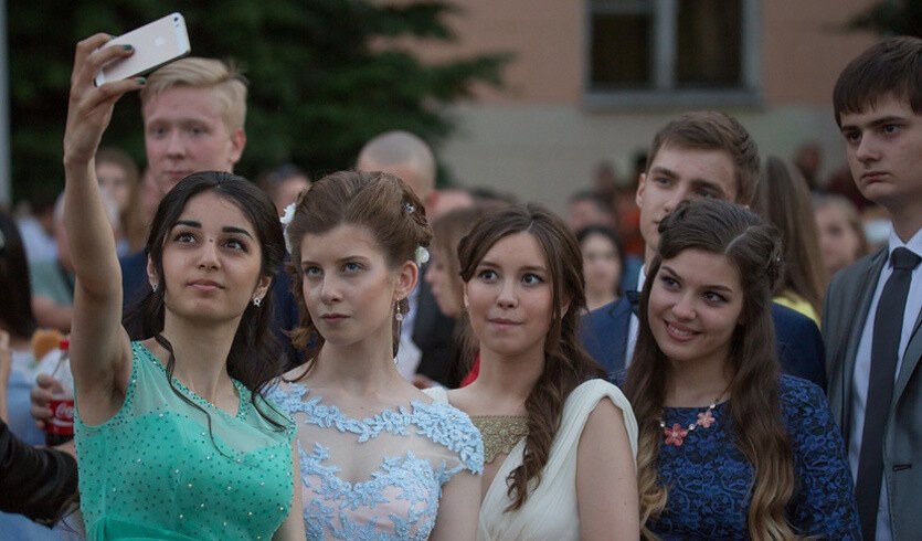 Выпускной бал – выпускные вечера для 9 класса от 6850 рублей