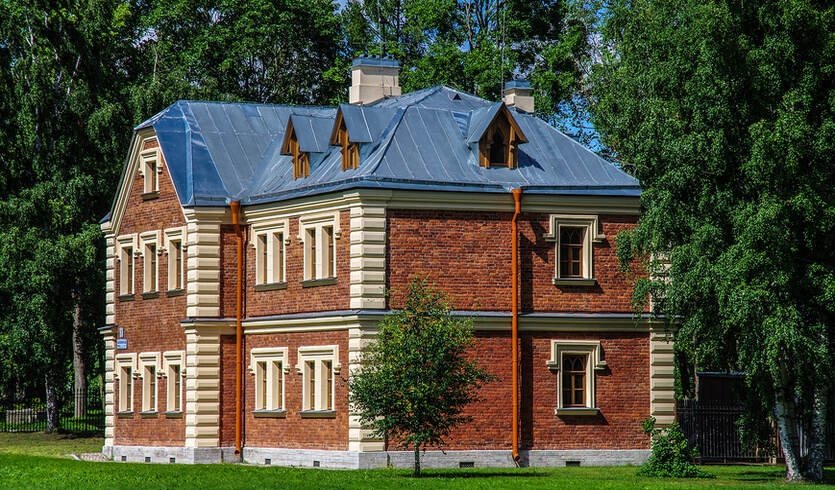 Новый год на Новой ферме — Музеи