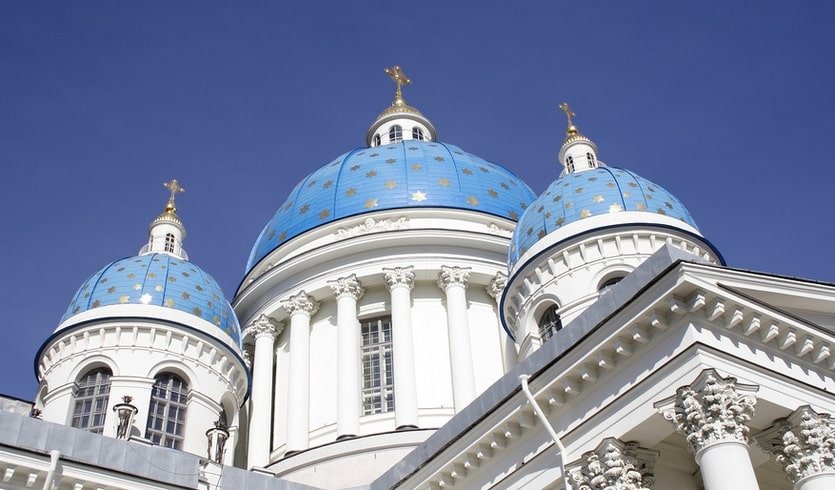 Фрагмент Троице-Измайловский собора – пешеходные экскурсии от 800 рублей Фрагмент Троице-Измайловский собора – пешеходные экскурсии от 800 рублей