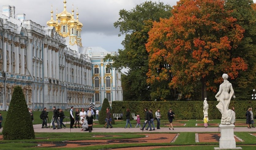 Екатерининский дворец – сборные туры в Санкт-Петербург от 15050 рублей