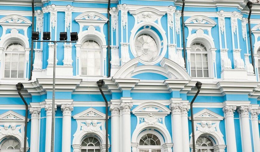 Архитектура Смольного собора  — Фото № 3 — Фотобанк Лори / E. O.  Архитектура Смольного собора  — Музеи