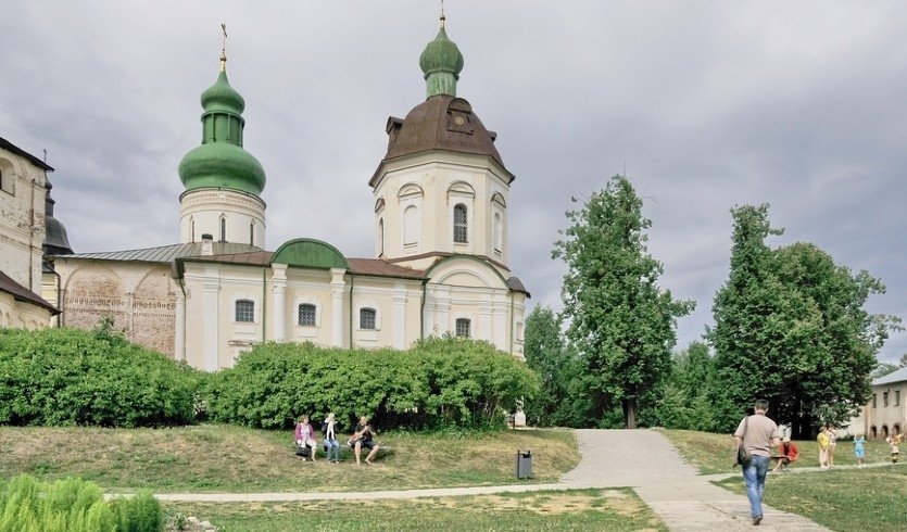 Кирилло-Белозерский мужской монастырь — речные круизы от 69100 рублей  Кирилло-Белозерский мужской монастырь — речные круизы от 69100 рублей