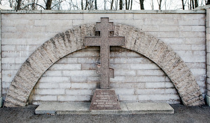 Блокадное детство (с посещением Пискаревского мемориала) — Экскурсии для организованных групп от 550 рублей