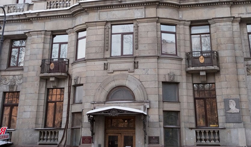 Экскурсия в музей-квартиру С.М. Кирова — Музеи