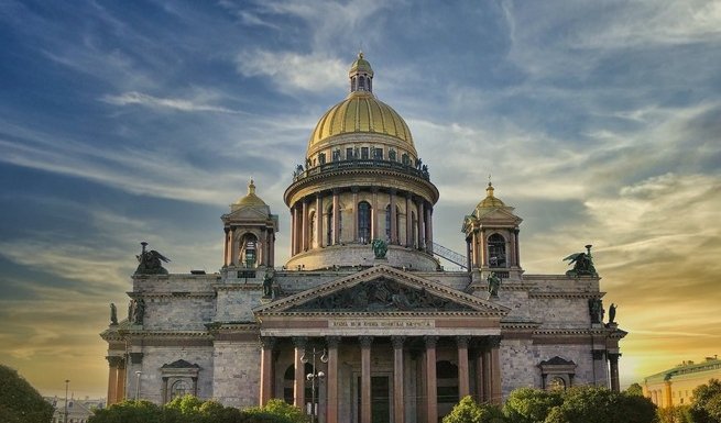Ансамбли Петербургских площадей: Исаакиевская (для заказных групп) – пешеходные экскурсии для заказных групп от 290 рублей