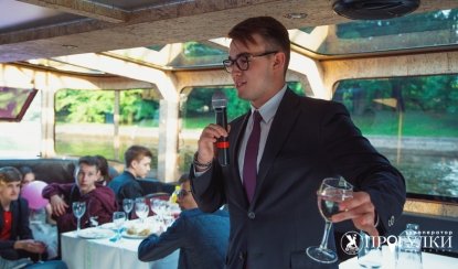 «В контакте!» – выпускной на теплоходе — Выпускные вечера для 9 класса от 5850 рублей «В контакте!» – выпускной на теплоходе — Выпускные вечера для 9 класса от 5850 рублей