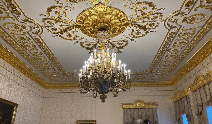 Интерьер Шереметевского дворца — сборные экскурсии, мастер-классы, квесты для школьников в Санкт-Петербурге от 450 рублей         Интерьер Шереметевского дворца — сборные экскурсии, мастер-классы, квесты для школьников в Санкт-Петербурге от 450 рублей