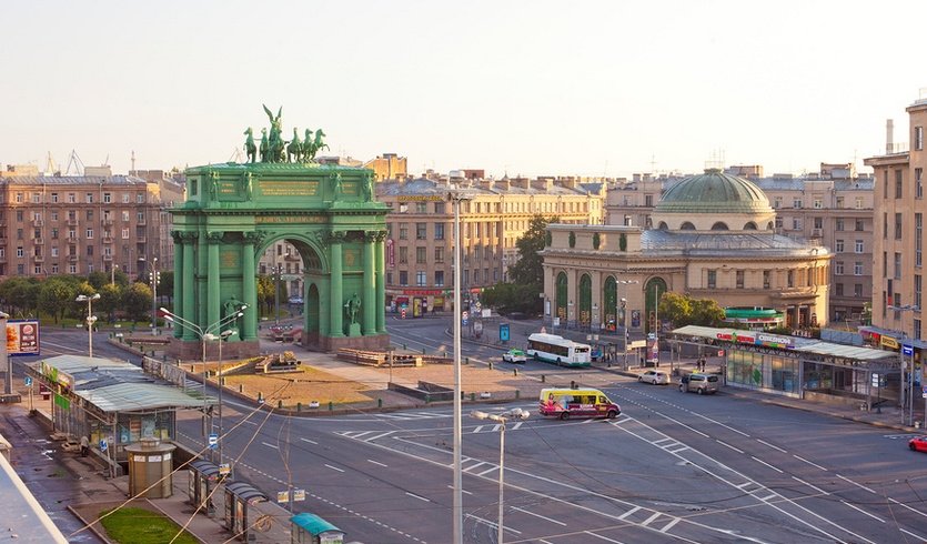 Как рос Санкт-Петербург: Коломна и Нарвская часть (для заказных групп) – пешеходные экскурсии для заказных групп от 320 рублей