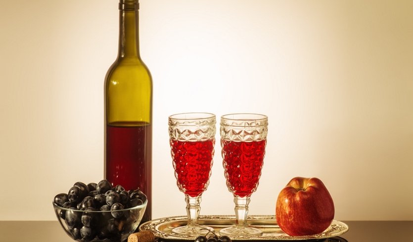 Бутылка красного вина – интерьерные экскурсии от 3200 рублей