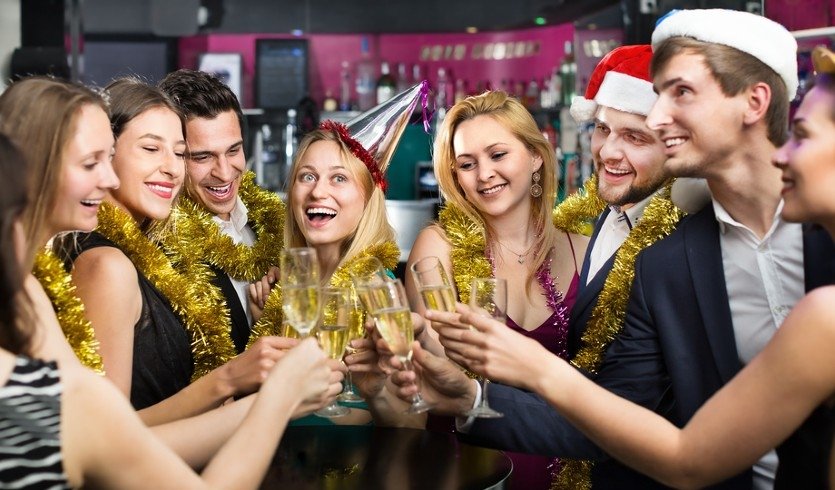 Азартная вечеринка в стиле Чикаго или в стиле Казино (новогодняя программа) – новогодние корпоративы от 7400 рублей